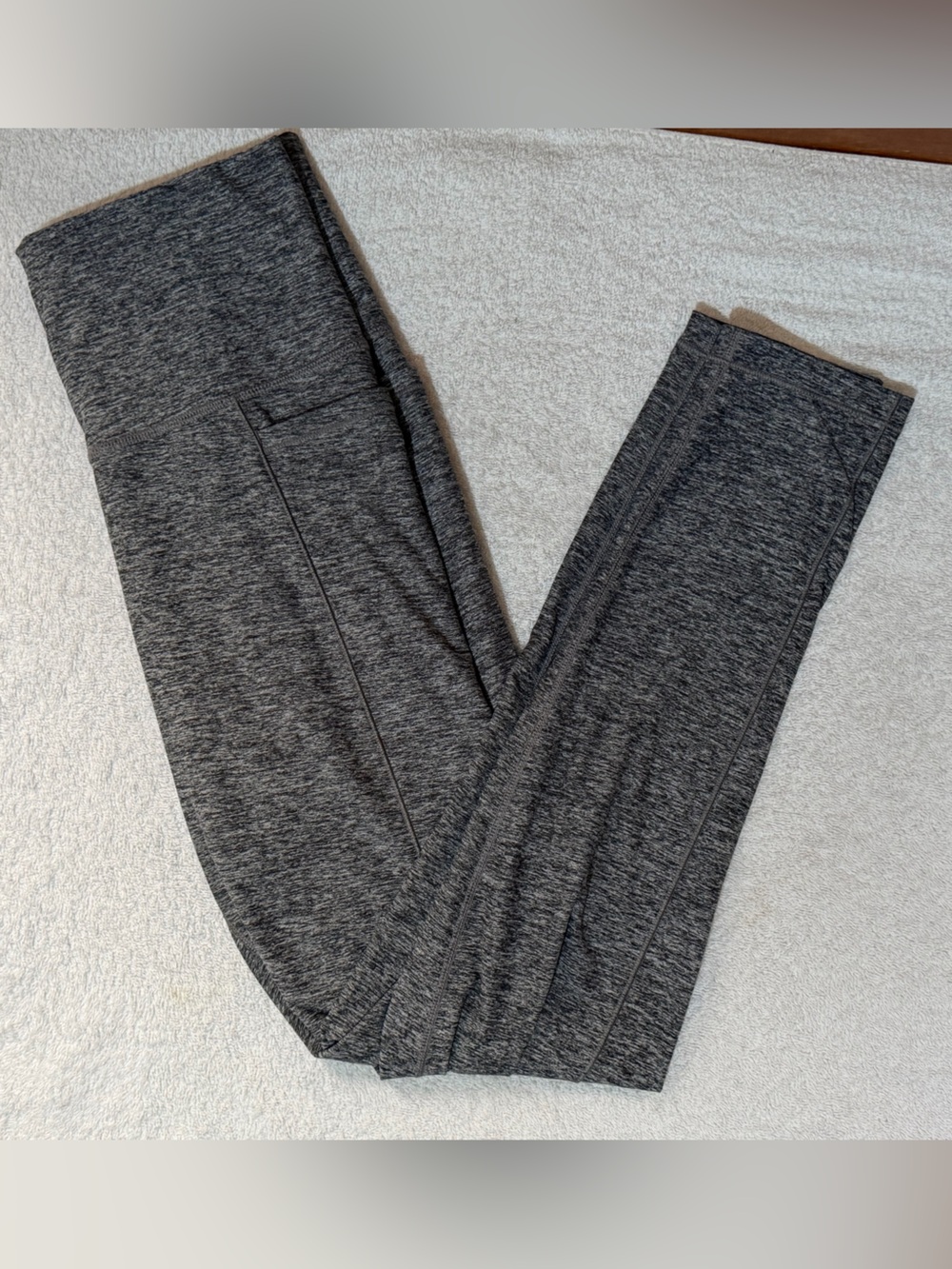 CALIA Carrie Underwood Essential High-Rise Leggings Pure Black Heather WAX32192H
